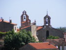 L'église Saint Félix, à Laroque des Albères, possède deux clochers