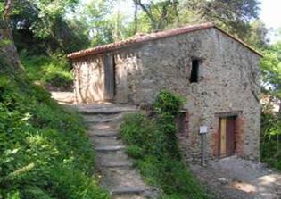 Le moulin de la Pave a été entièrement restauré par l'association le Patrimoine de Laroque des Albères